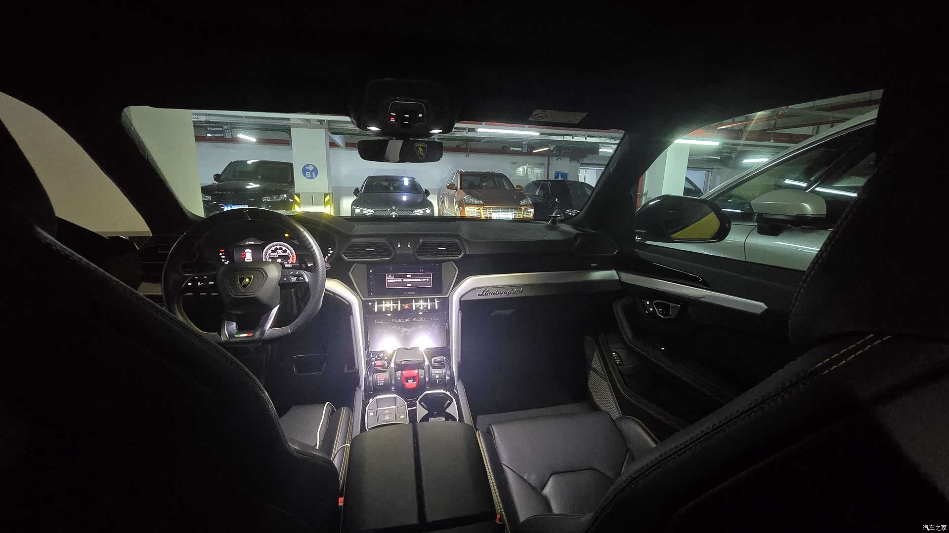 Lamborghini Urus, 2020 3