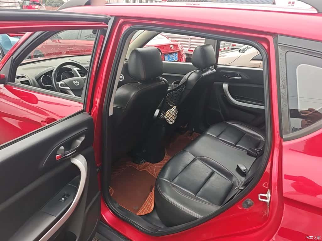Changan CS35, 2015 17