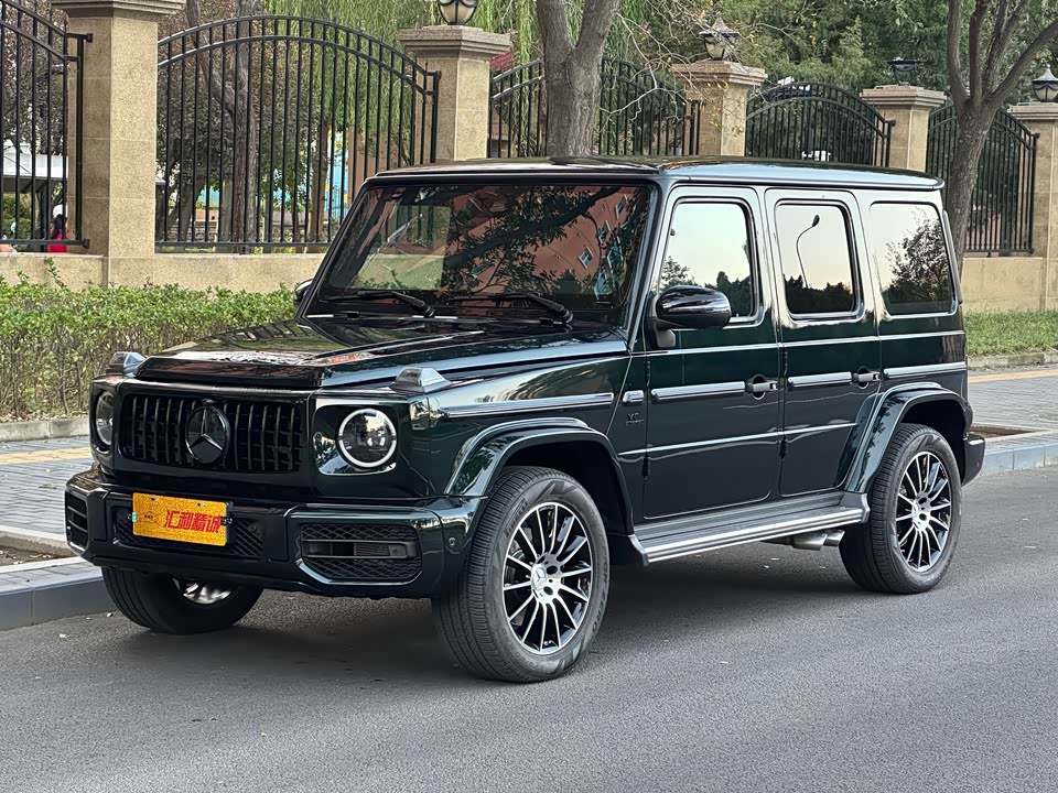 Mercedes-Benz G-class