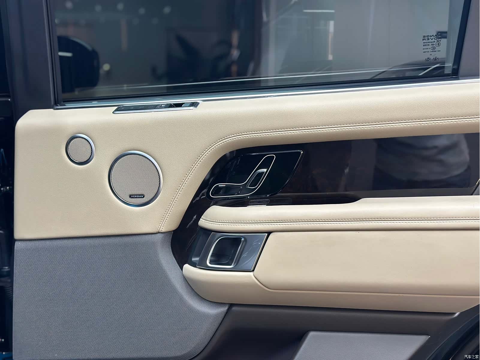 Land Rover Range Rover, 2022 11
