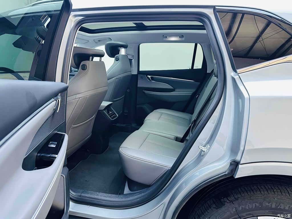 Buick E5, 2025 17