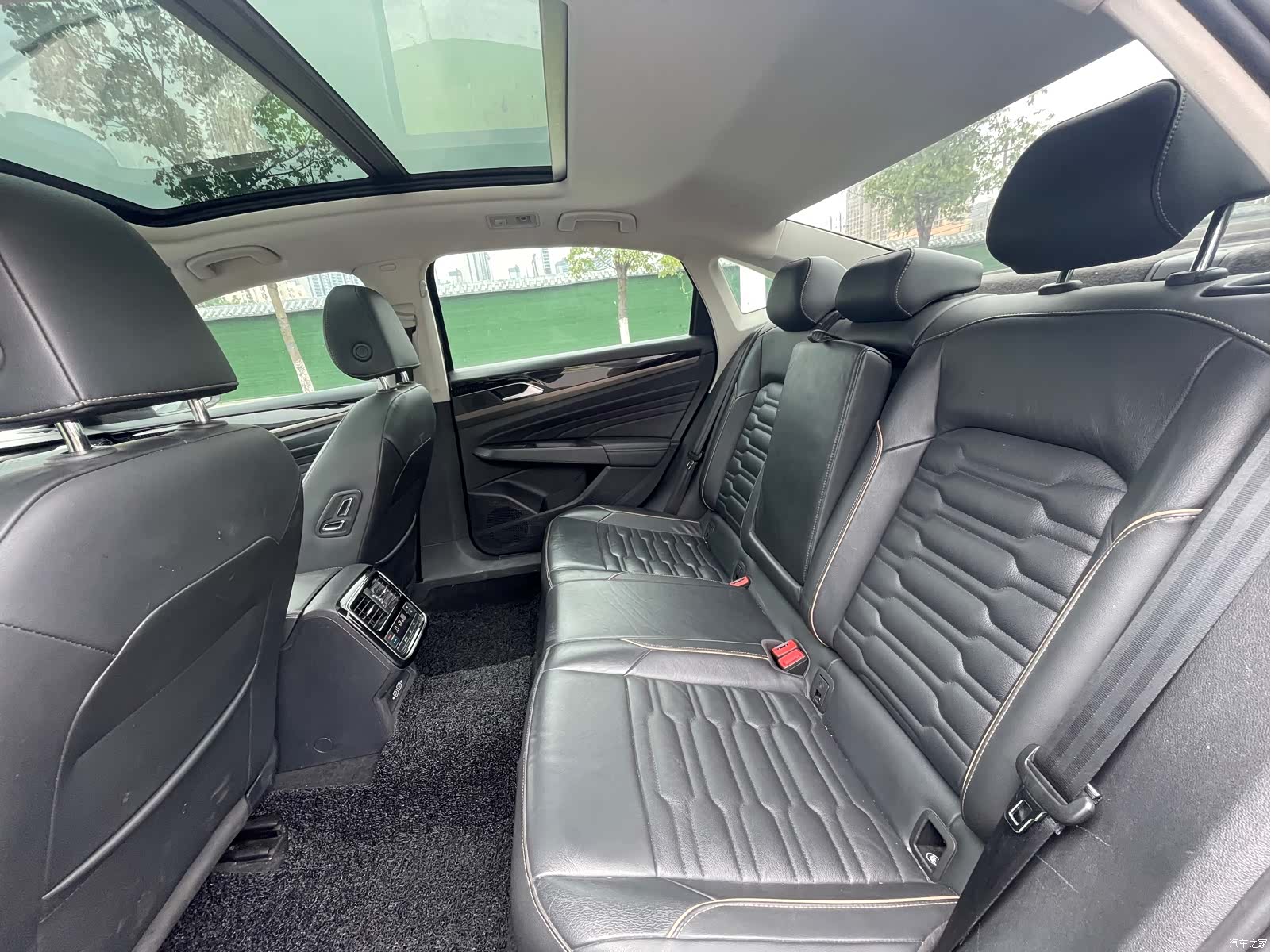 Volkswagen Passat, 2019 8