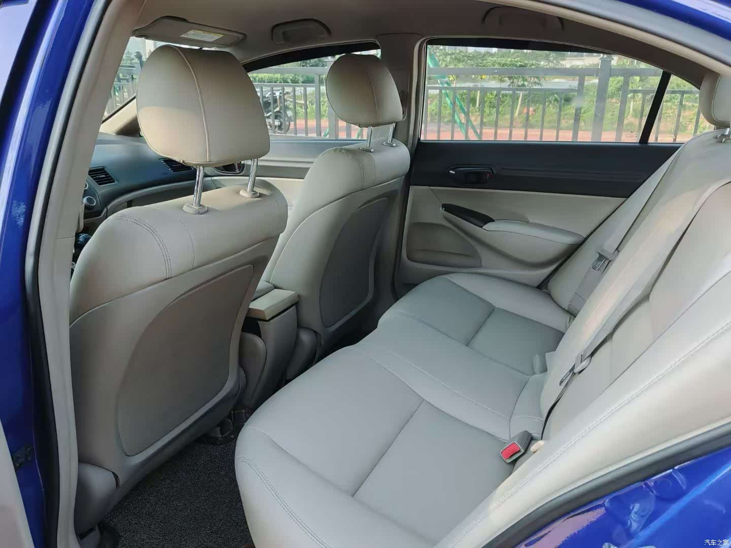 Honda Civic, 2011 6