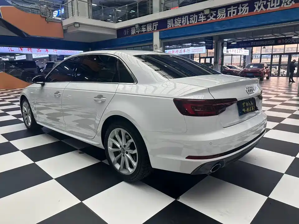 Audi A4L