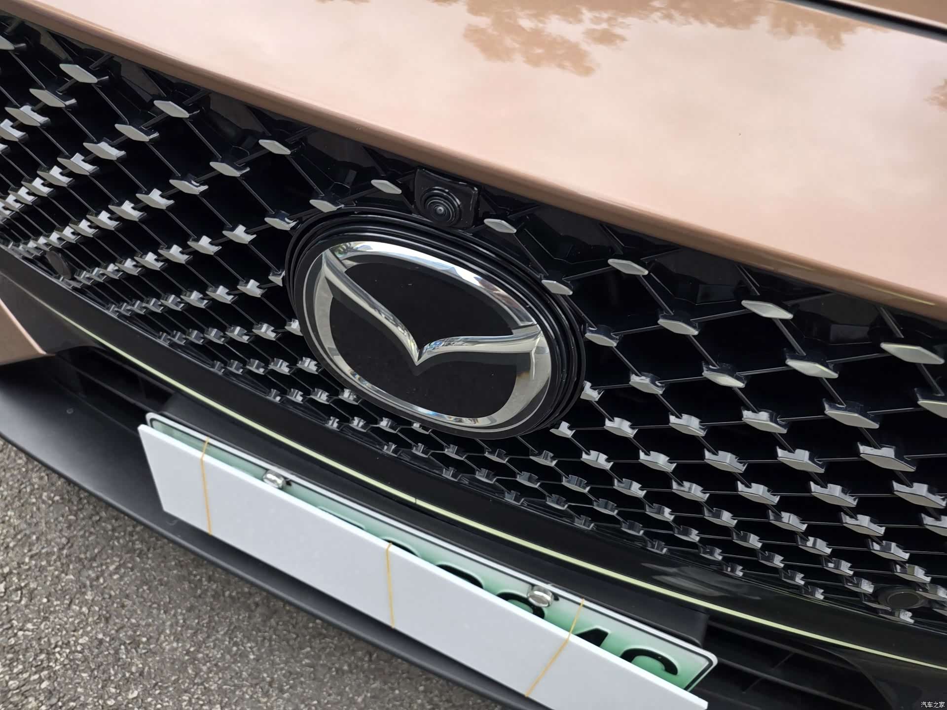 Mazda EZ-6, 2024 14