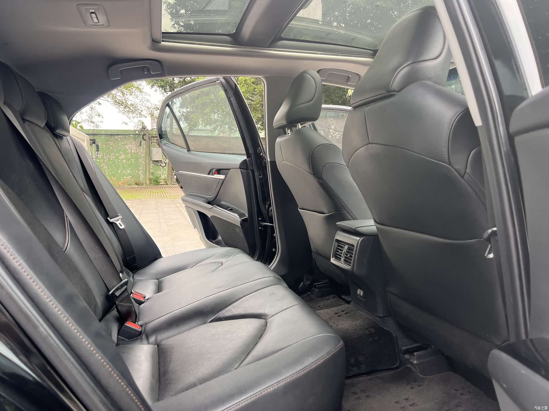 Toyota Camry, 2018 8