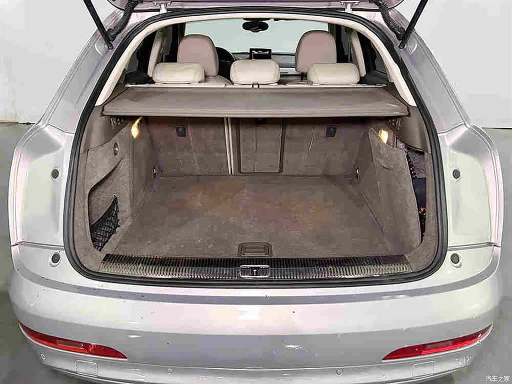 Audi Q3, 2013 6
