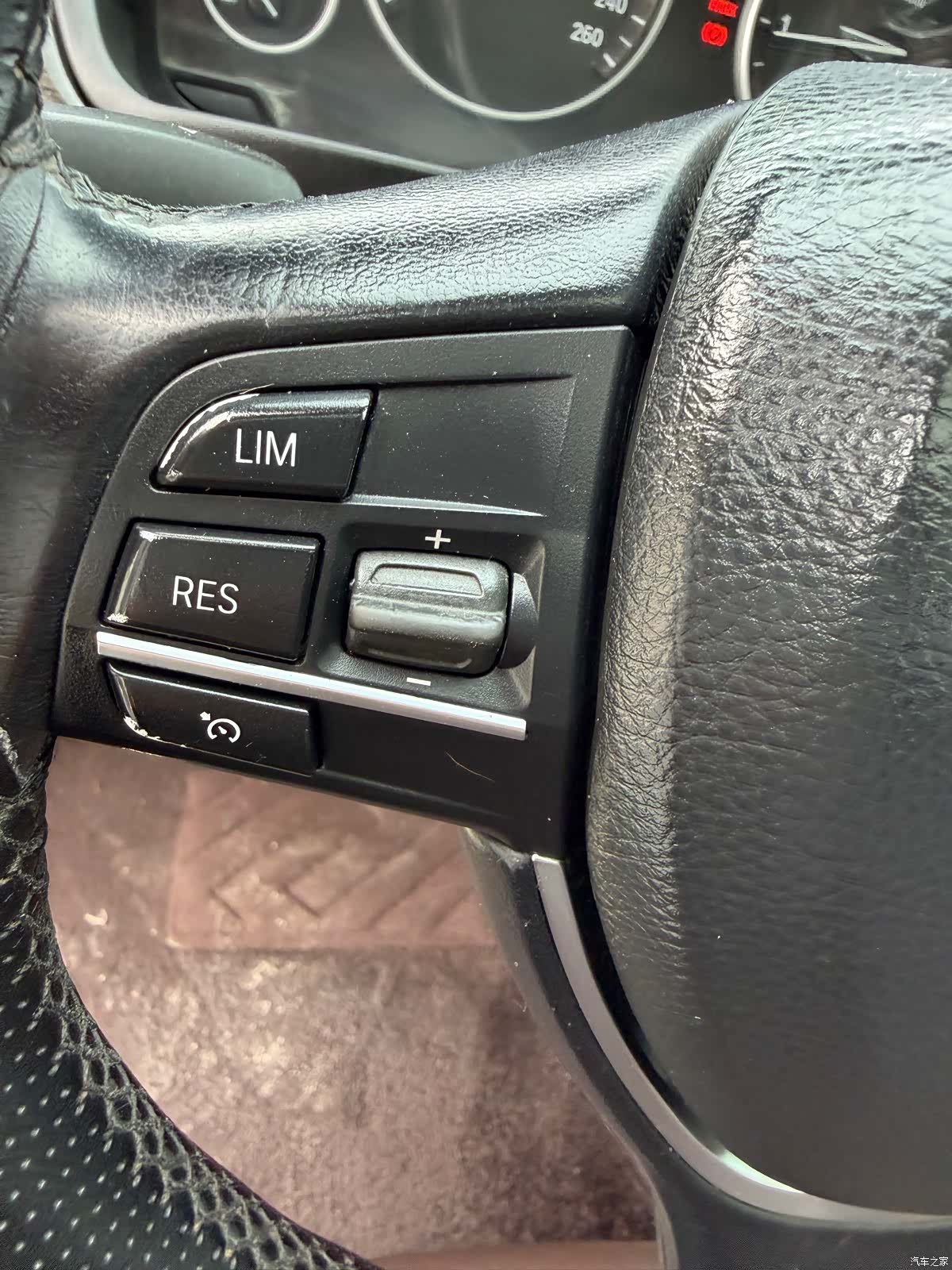 BMW 5 Series, 2015 28