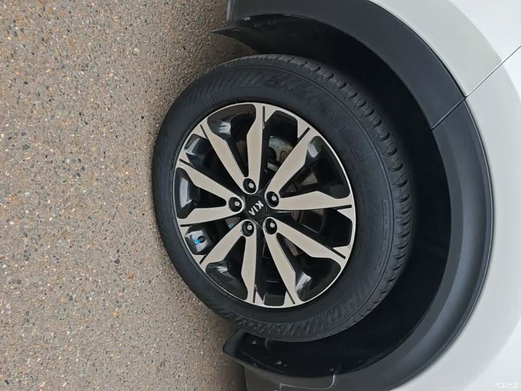 Kia KX5, 2017 23