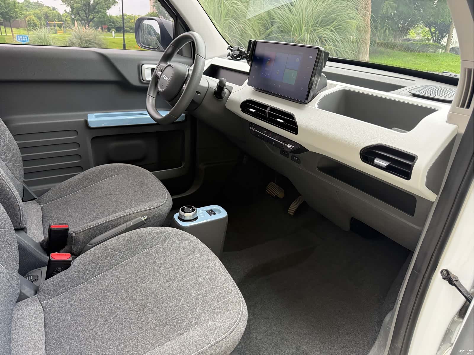 Geely Panda, 2024 6