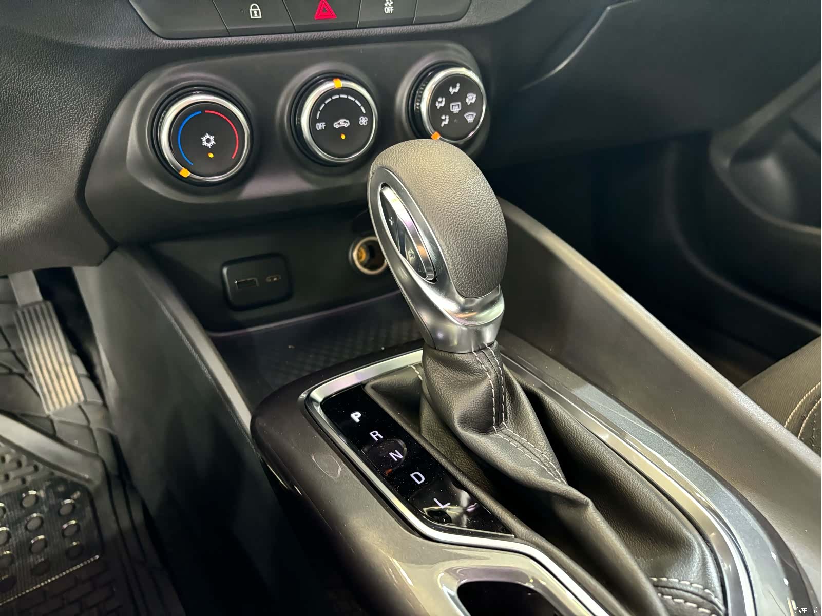 Buick Verano, 2022 8