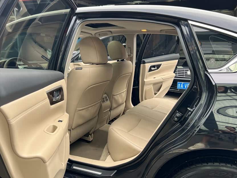 Nissan Altima 2014, фото 17