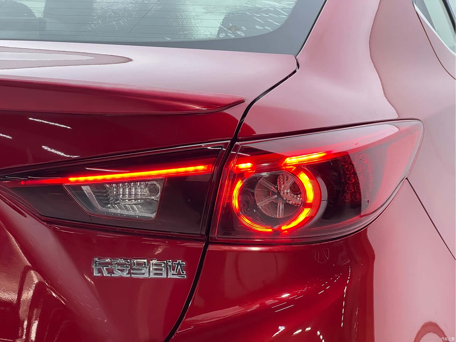 Mazda Mazda3, 2018 15