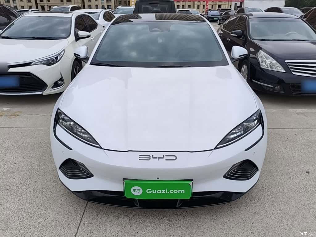 BYD Seal, 2022 3