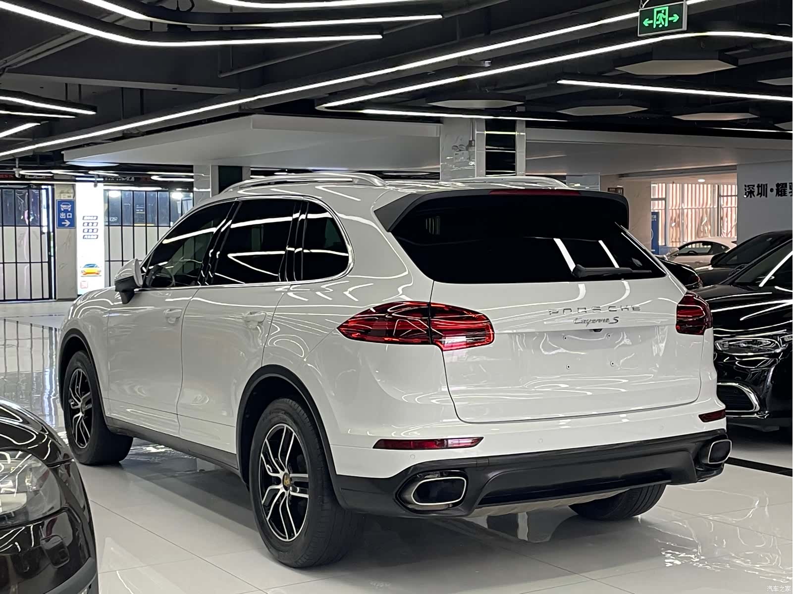 Porsche Cayenne, 2016 все фото