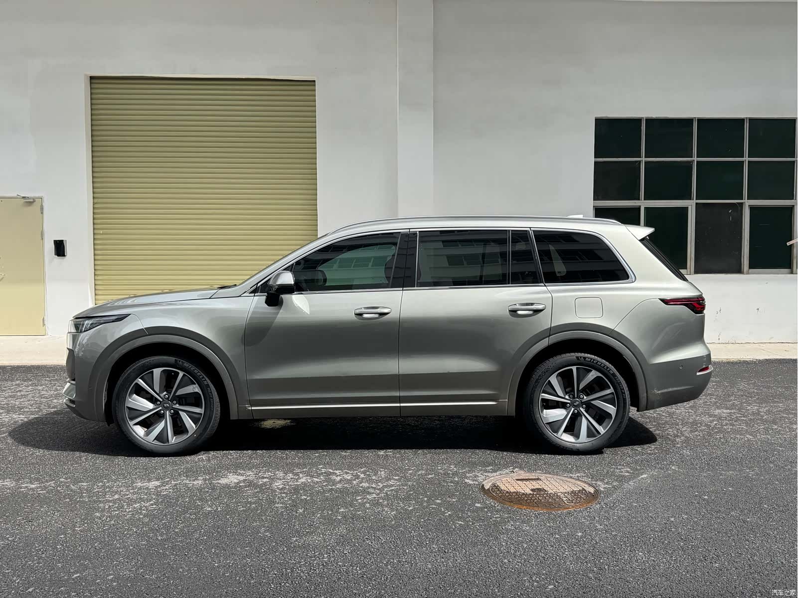 Li Auto ONE, 2022 11