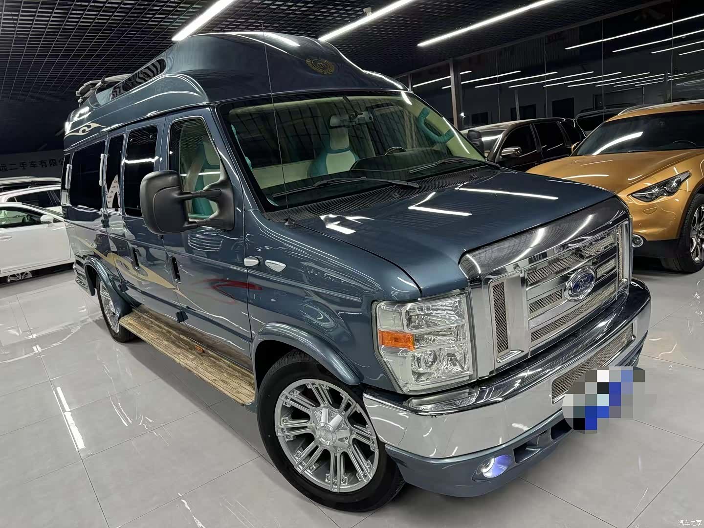 Ford E350, 2015 1