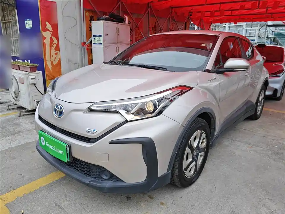Toyota C-HR EV