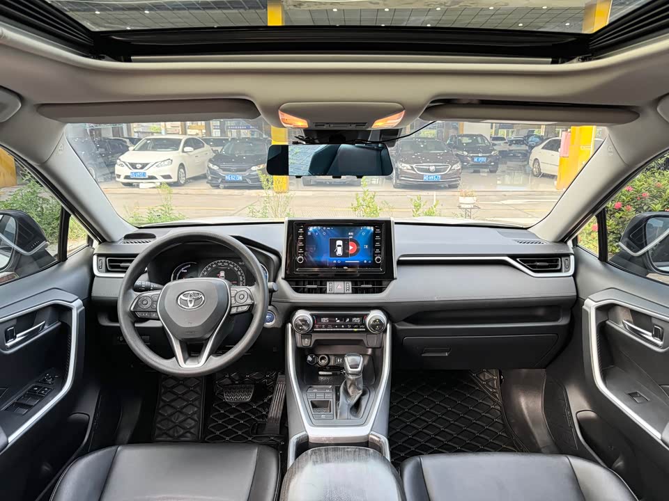 Toyota RAV4 Rongfang