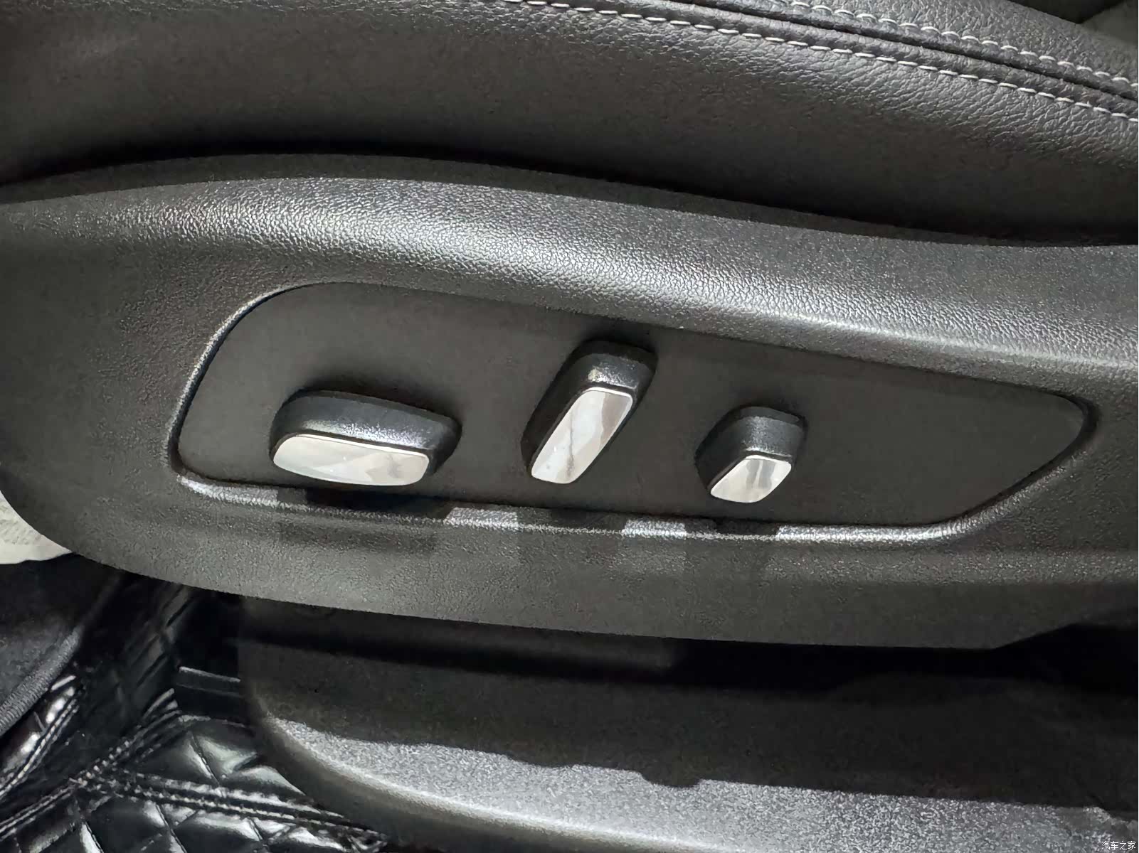 Cadillac XT5, 2023 24