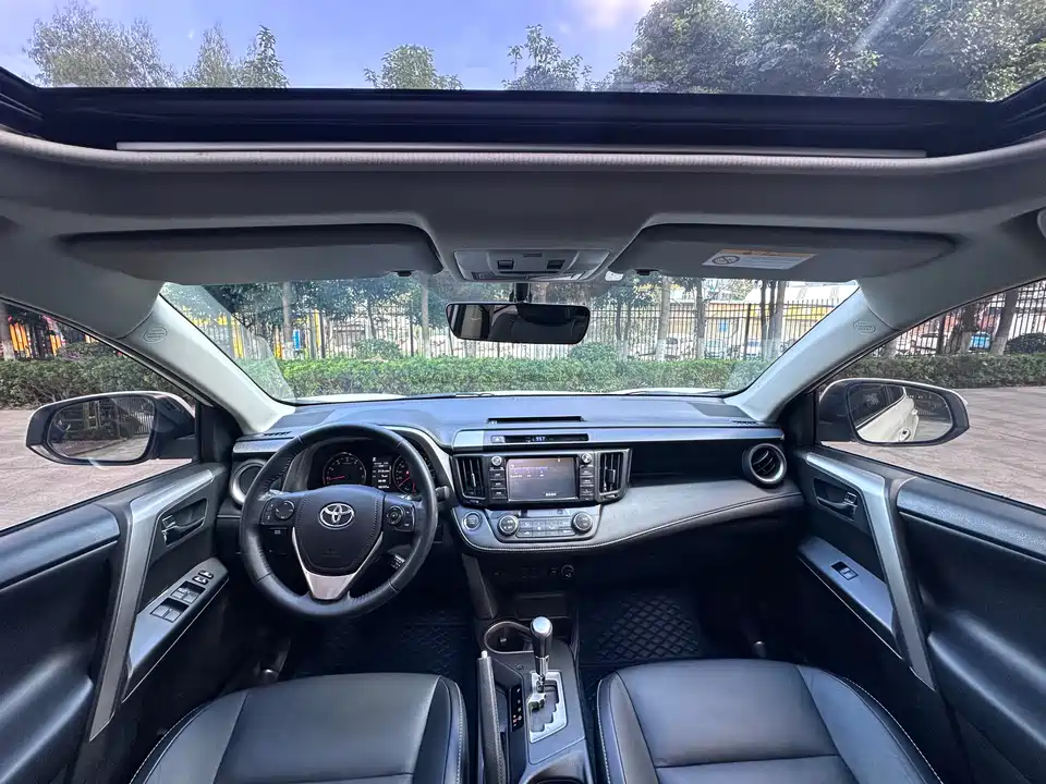 Toyota RAV4 Rongfang