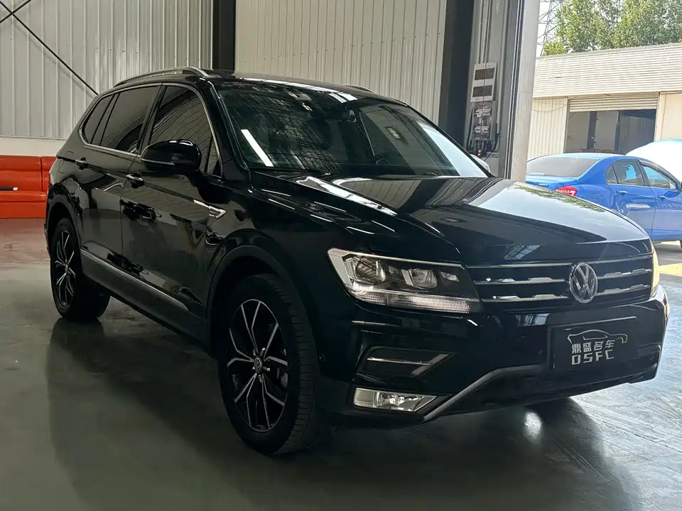 Volkswagen Tiguan L