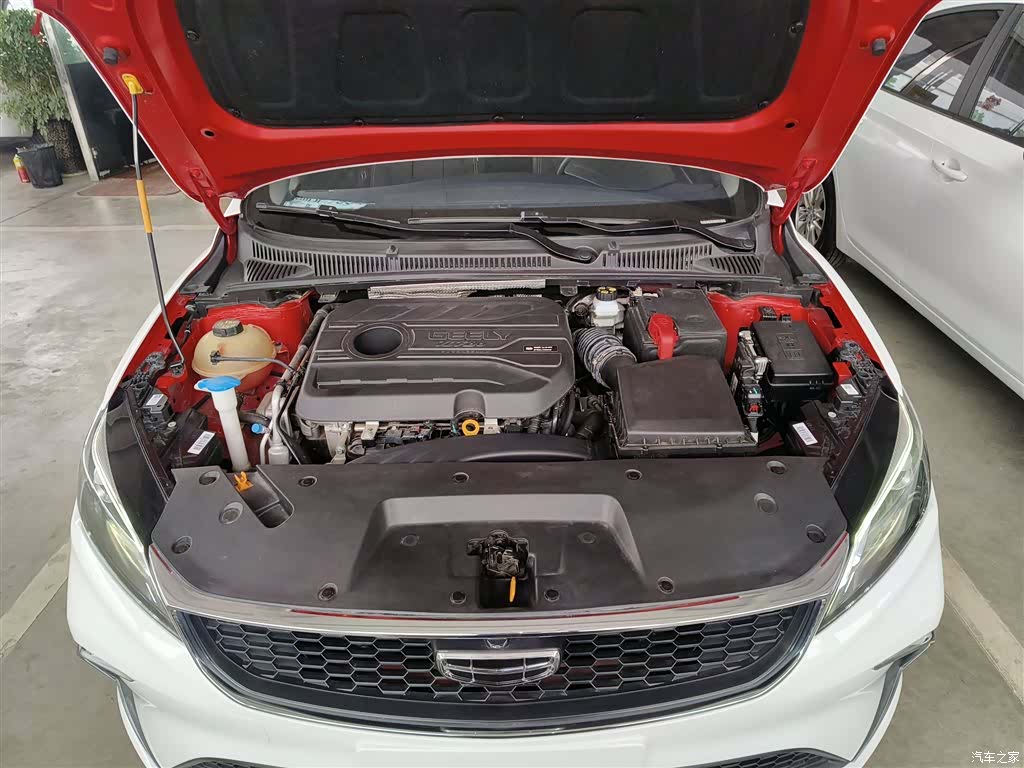 Geely Binray, 2022 9