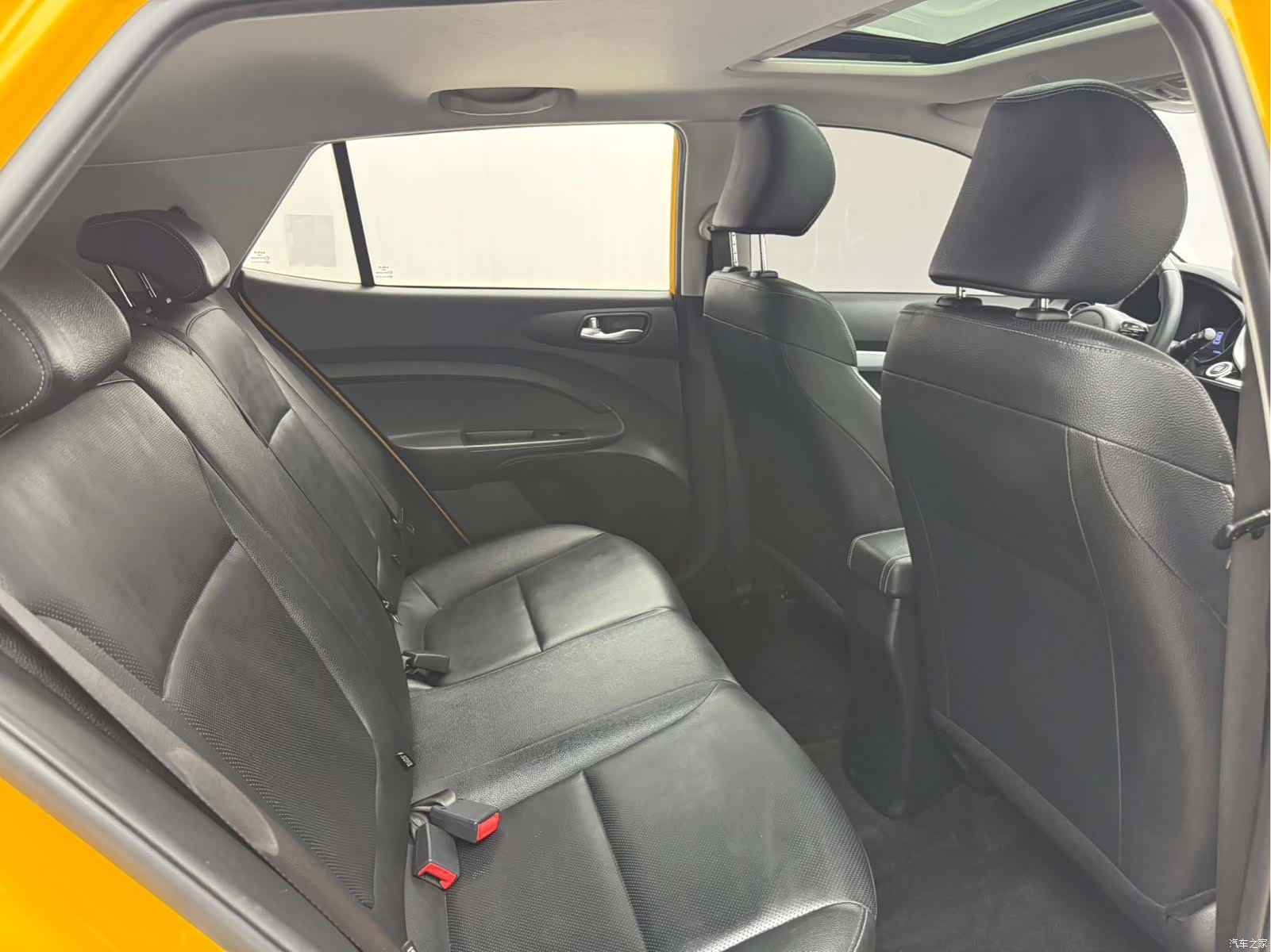 Kia KX1, 2022 9