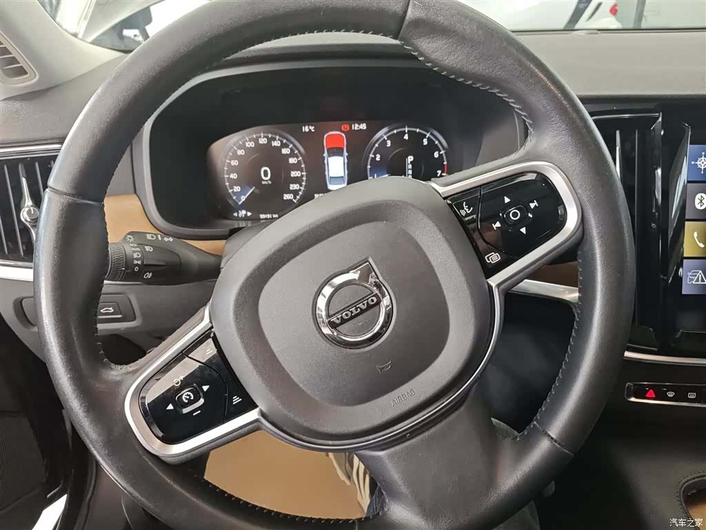 Volvo S90, 2018 11
