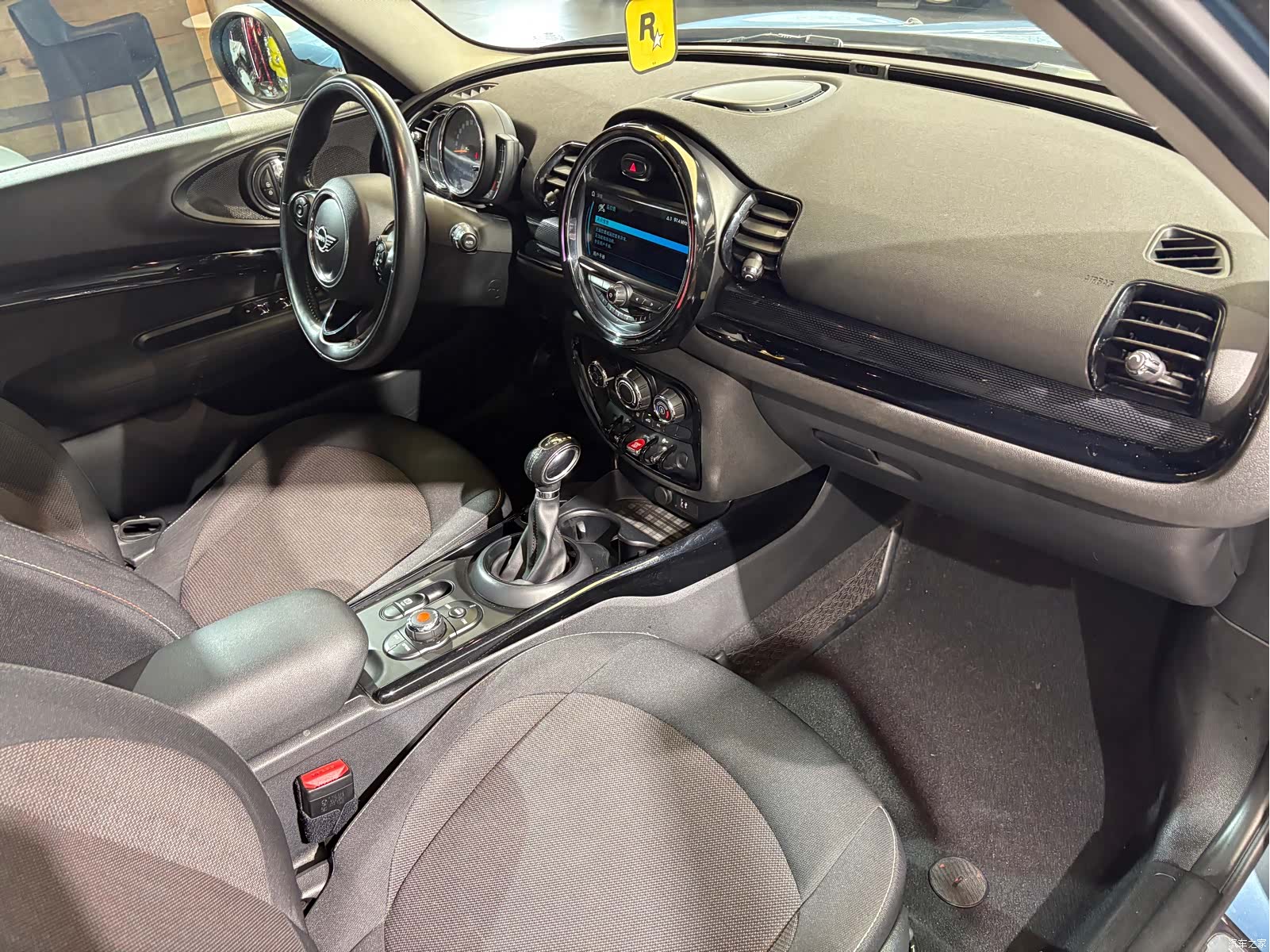 Mini Clubman, 2018 18