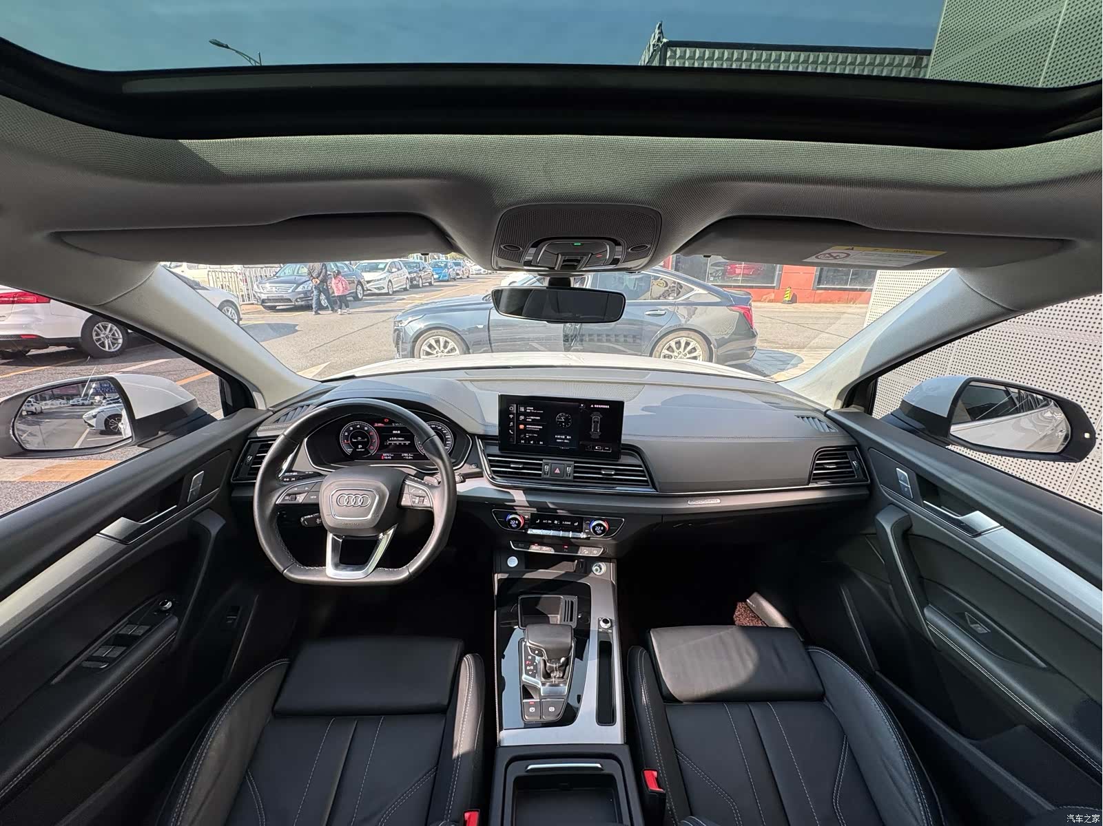 Audi Q5L, 2023 9