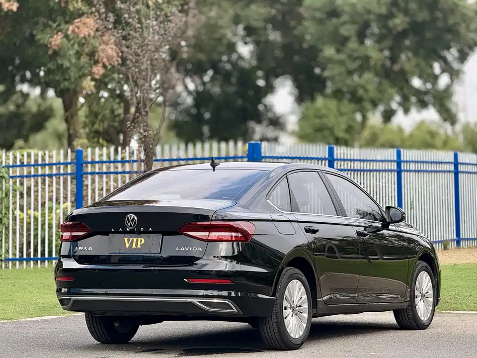 Volkswagen Lavida