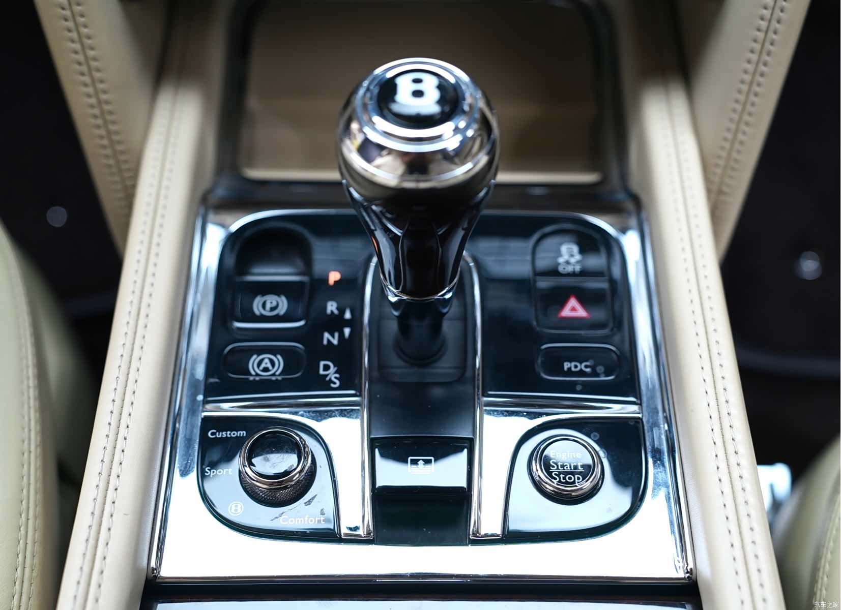 Bentley Mulsanne, 2011 16