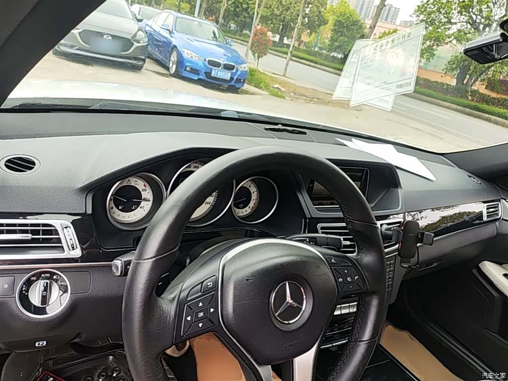 Mercedes-Benz E-Class, 2014 10