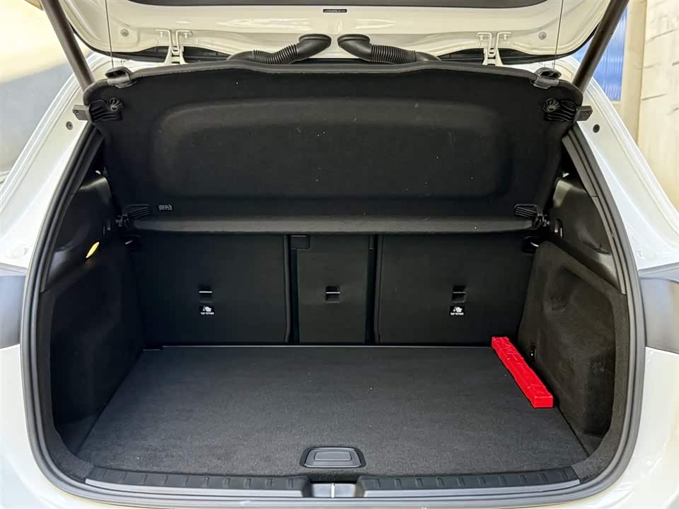 Mercedes-Benz GLA Mercedes-Benz GLA