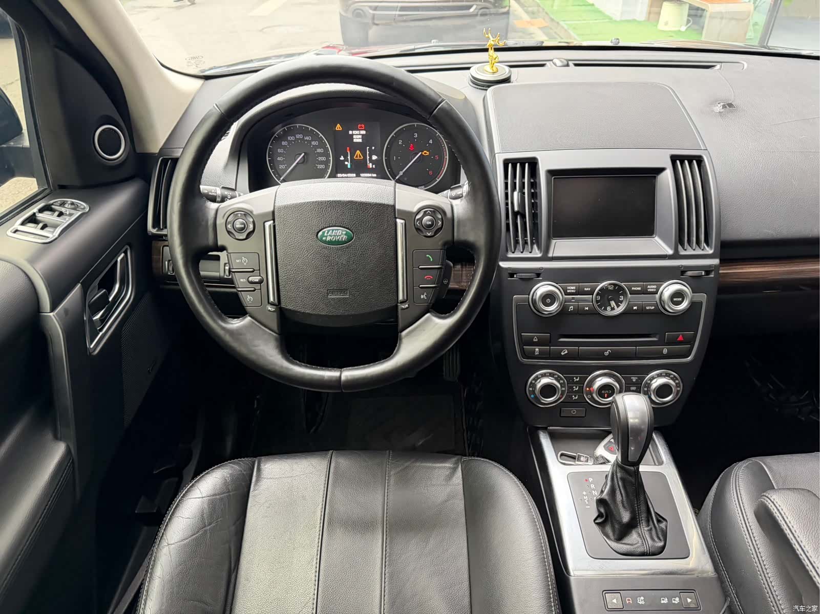 Land Rover SD4, 2013 10
