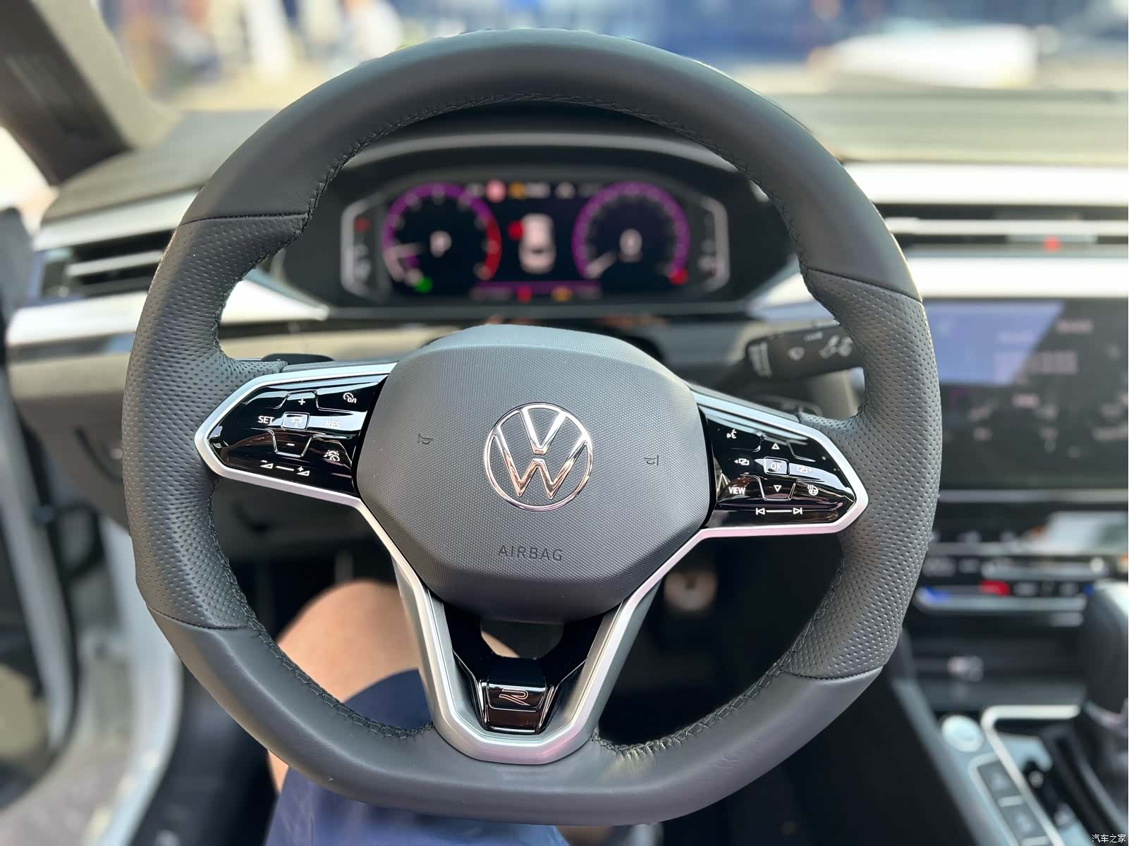 Volkswagen CC, 2025 10