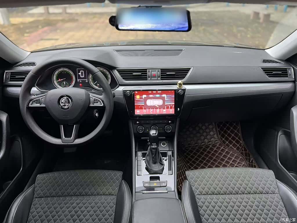Skoda Superb, 2018 8