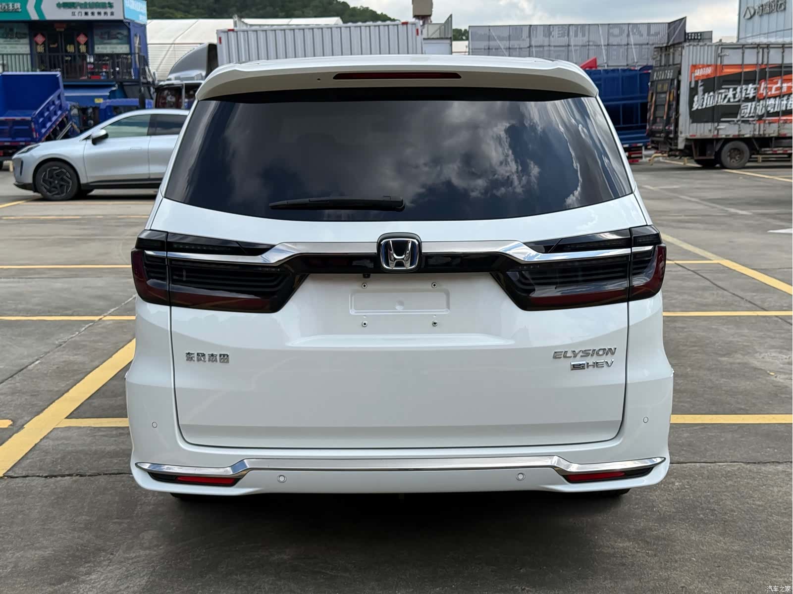 Honda Elysion, 2022 6