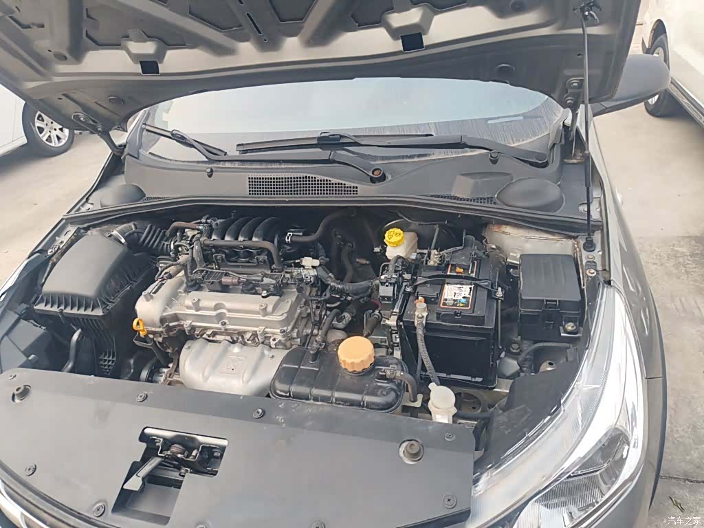Wuling 310W, 2018 16