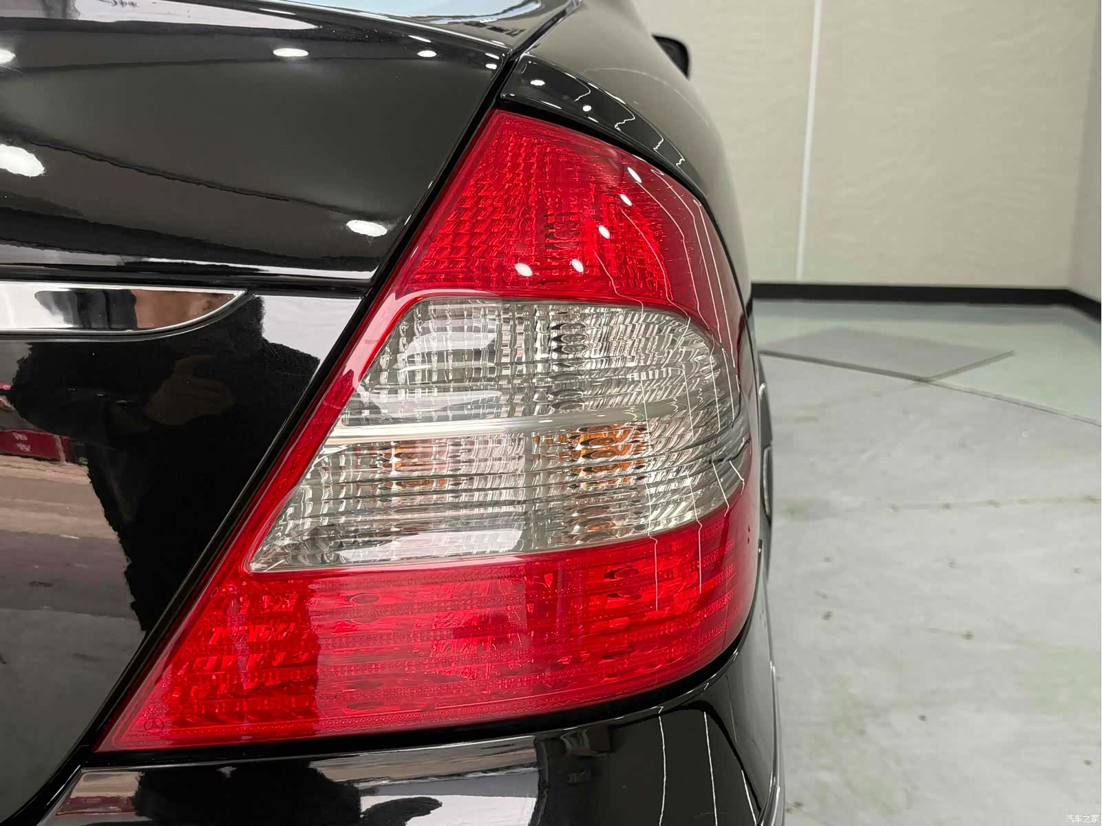 Mercedes-Benz E-Class, 2008 22