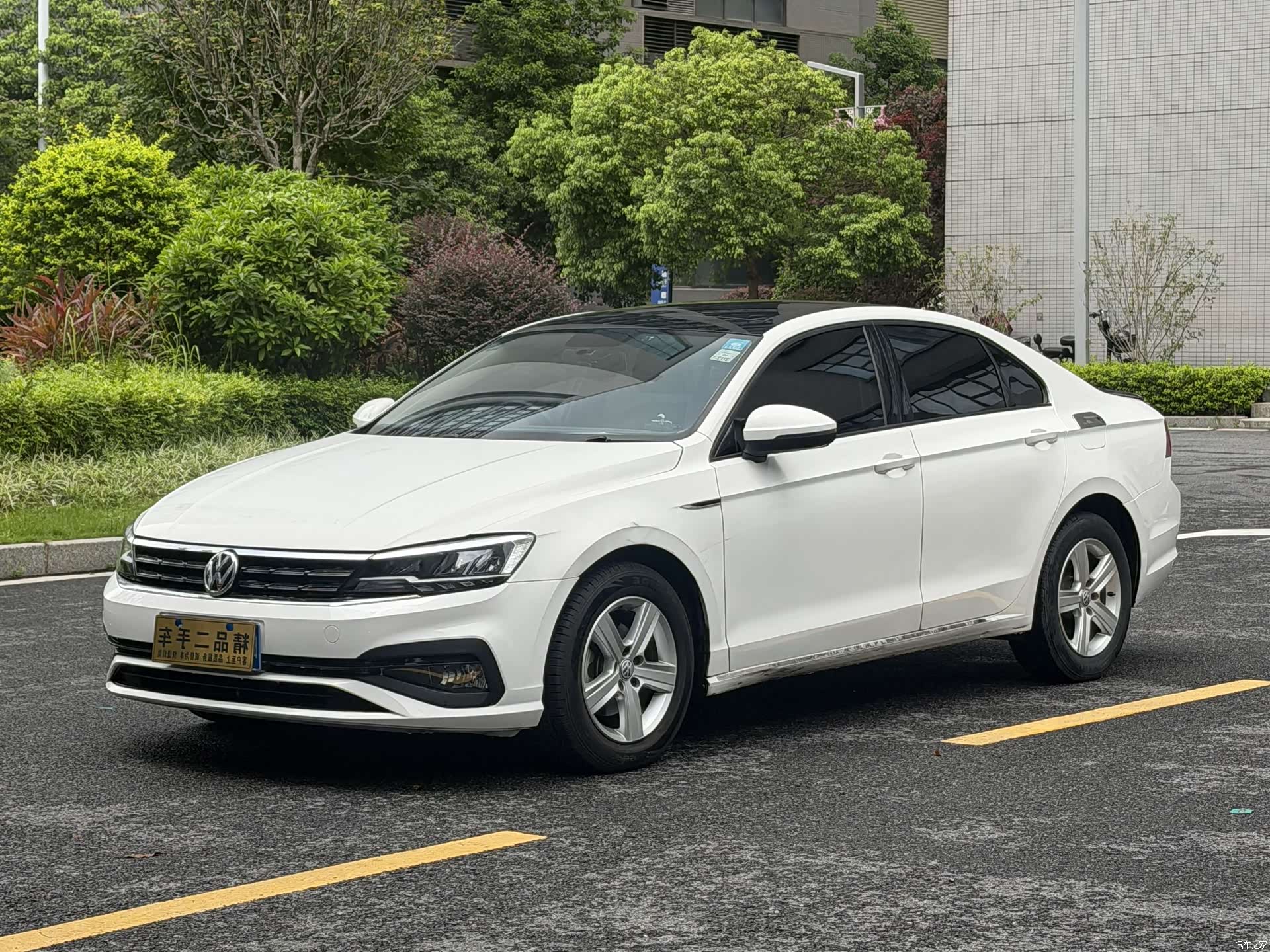 Volkswagen Lamando, 2019 3