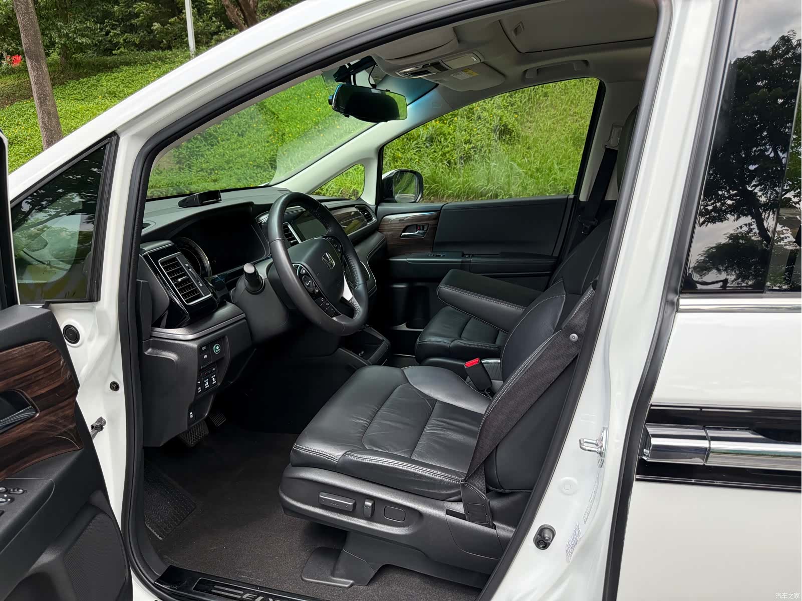 Honda Elysion, 2018 9