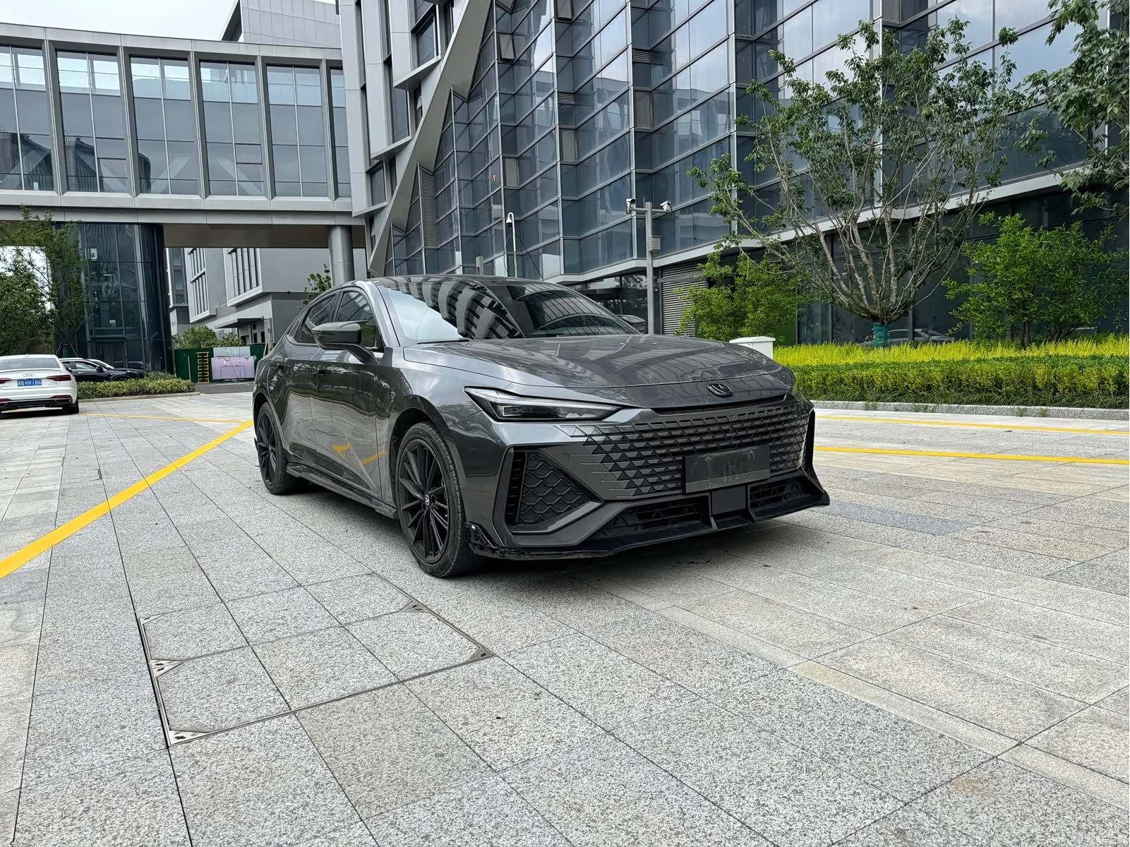 Changan UNI-V, 2024 3