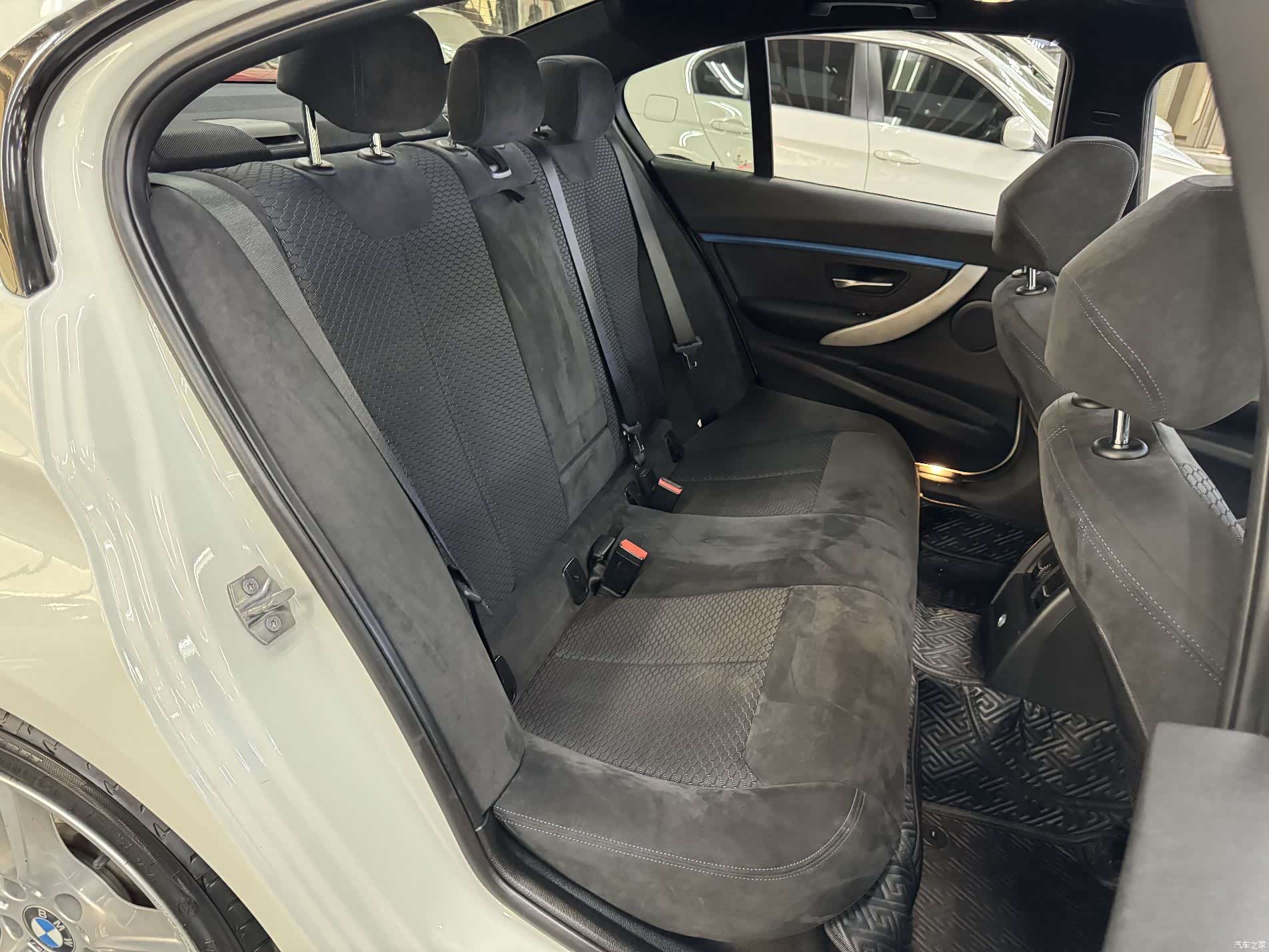 BMW 3 Series, 2018 24