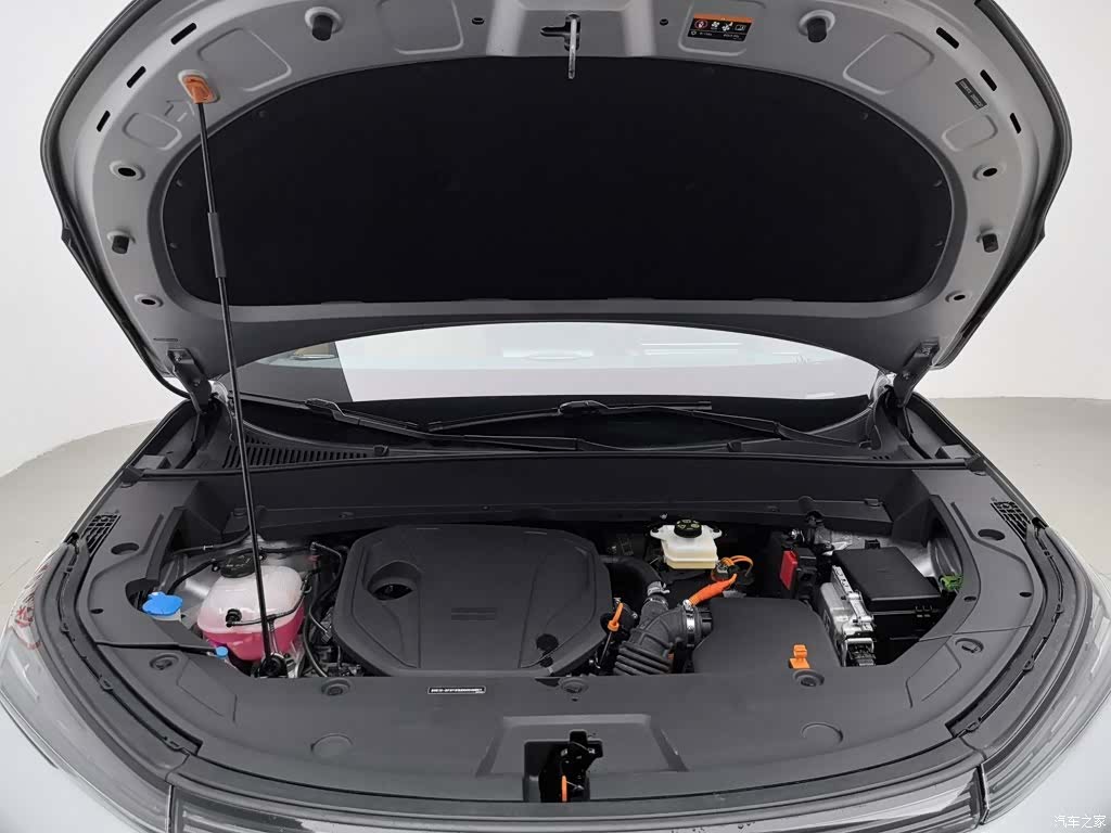 Geely 7, 2025 6