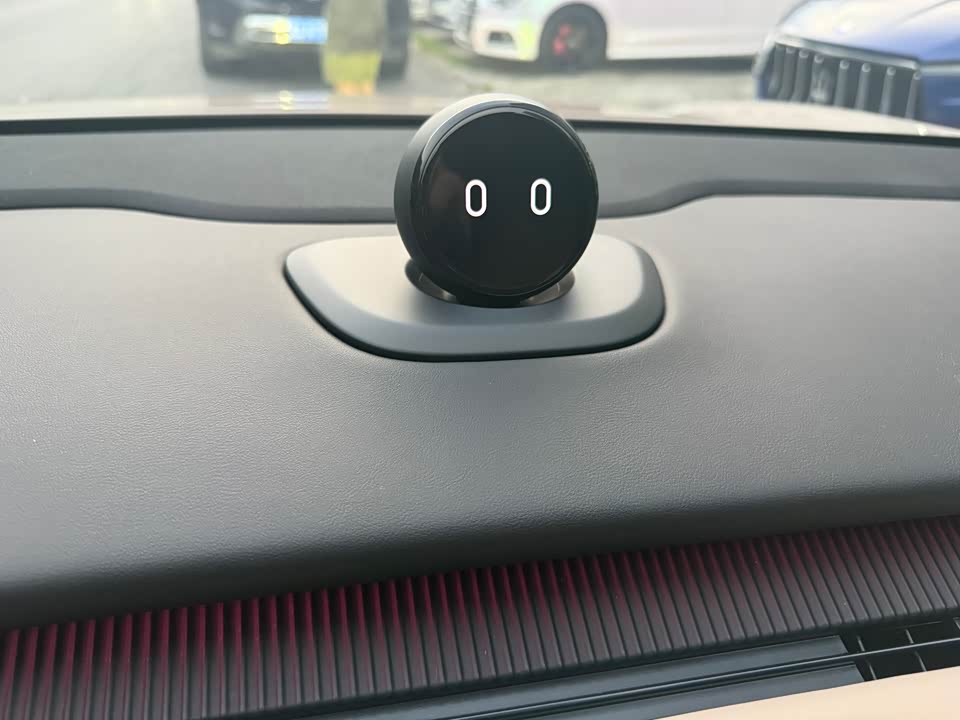 NIO ET5