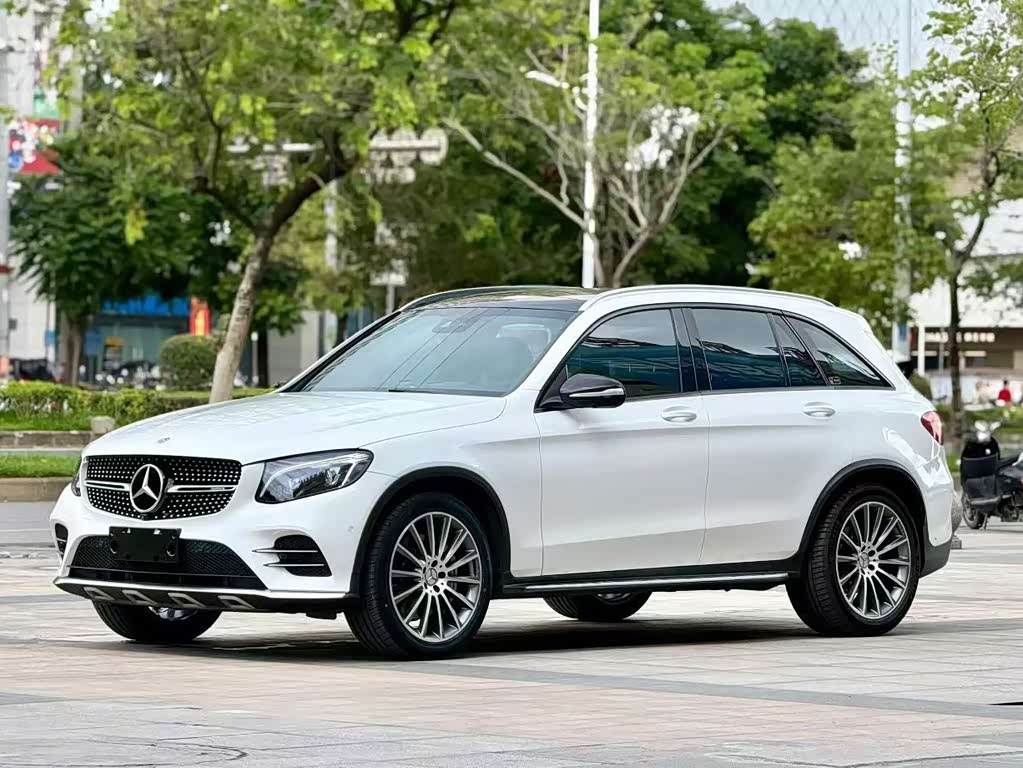 Mercedes-Benz GLC AMG