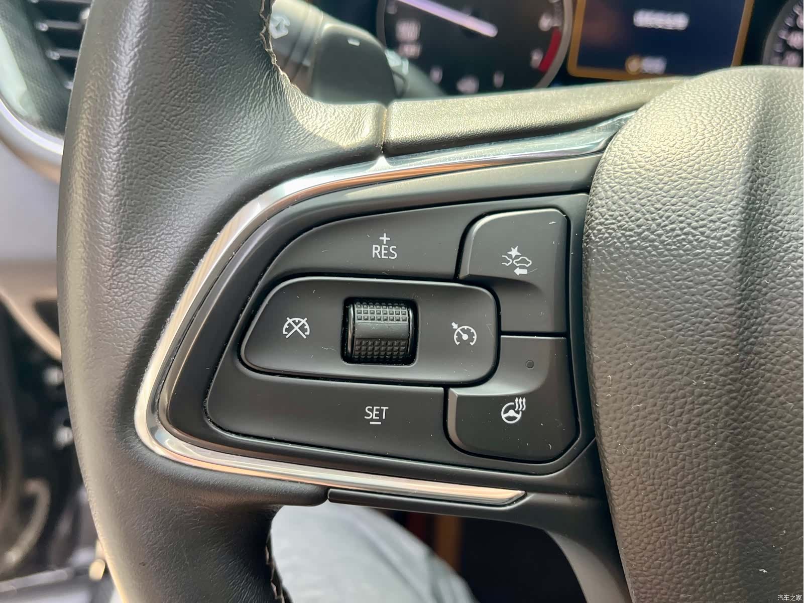 Buick Envision Plus, 2023 8