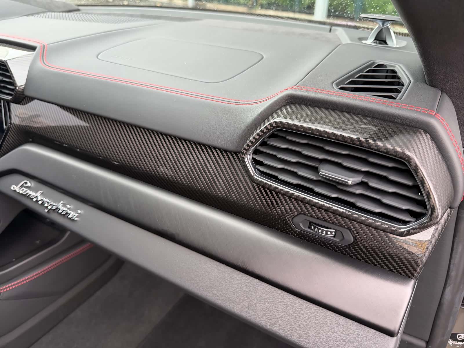 Lamborghini Urus, 2021 28
